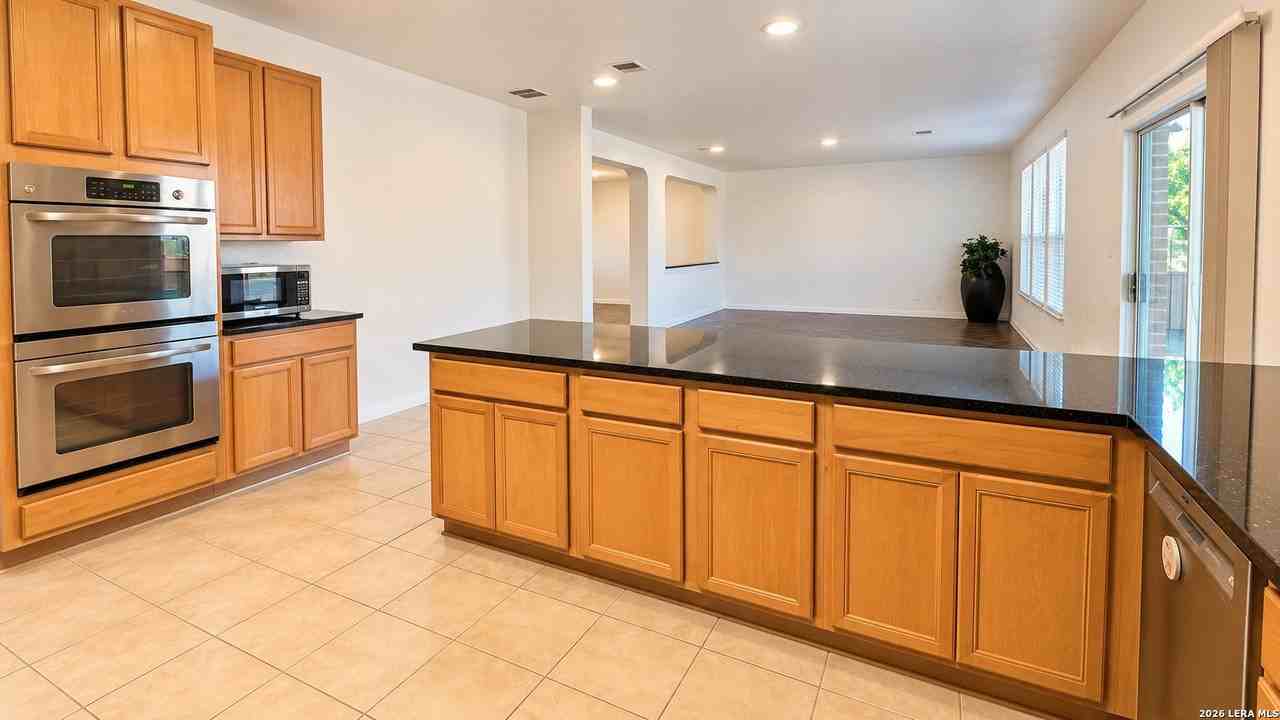 207 Verde Oak - Photo 6 of 14