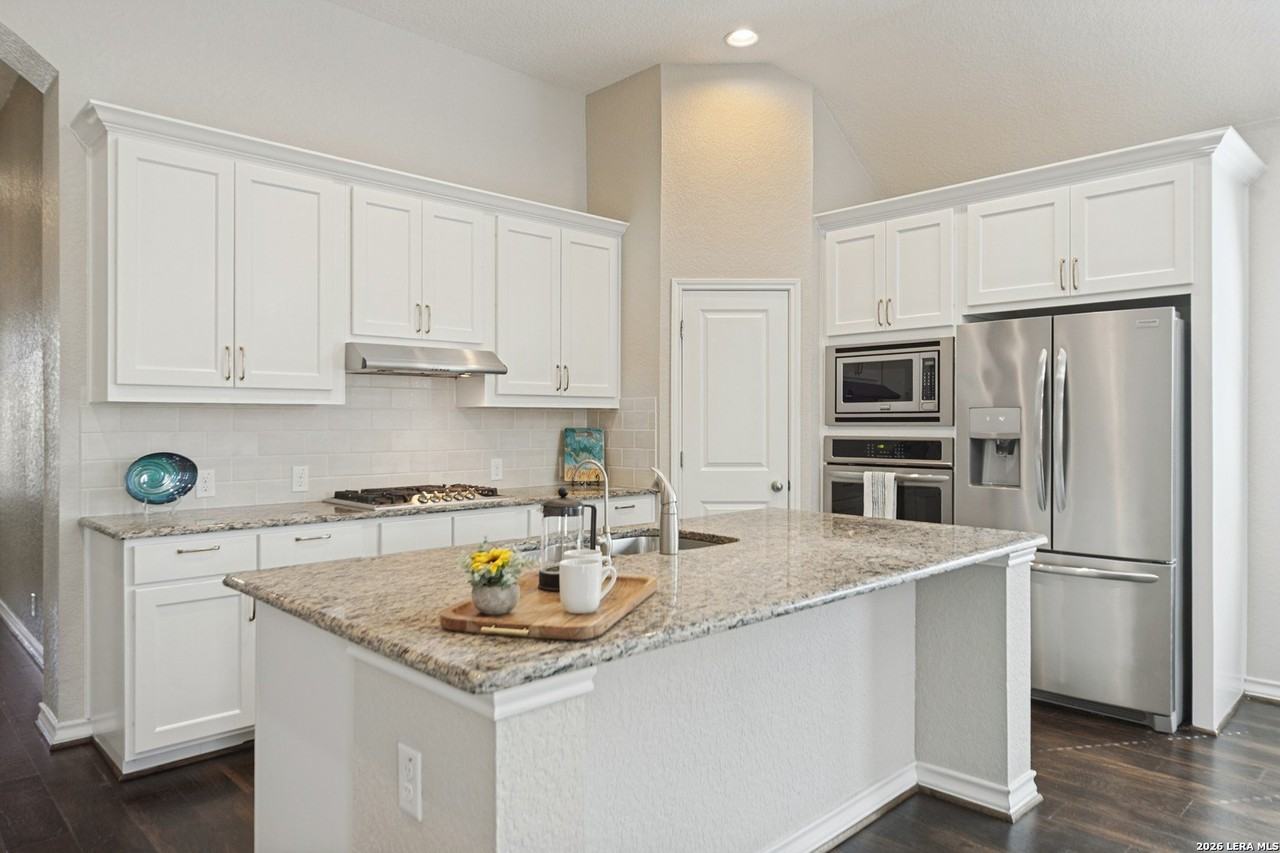 9750 Monken - Photo 3 of 20