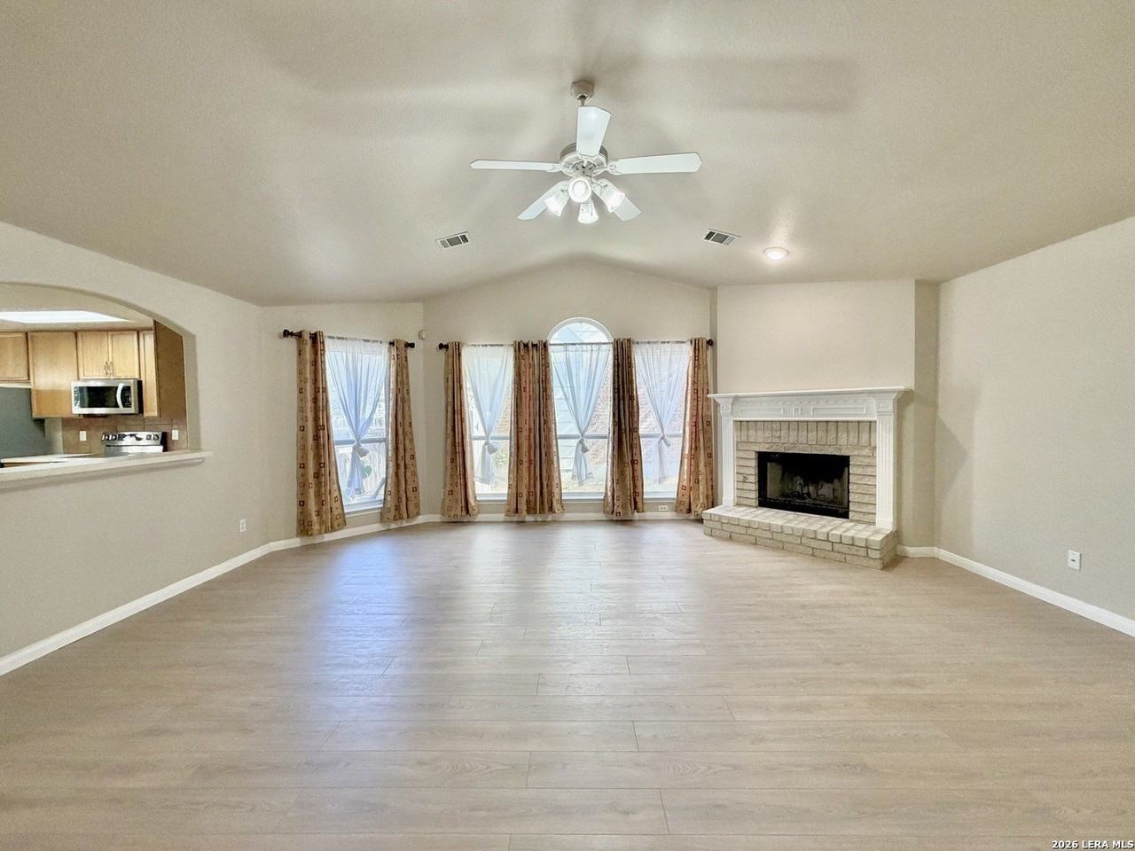 3618 Mill Meadow Dr - Photo 5 of 20