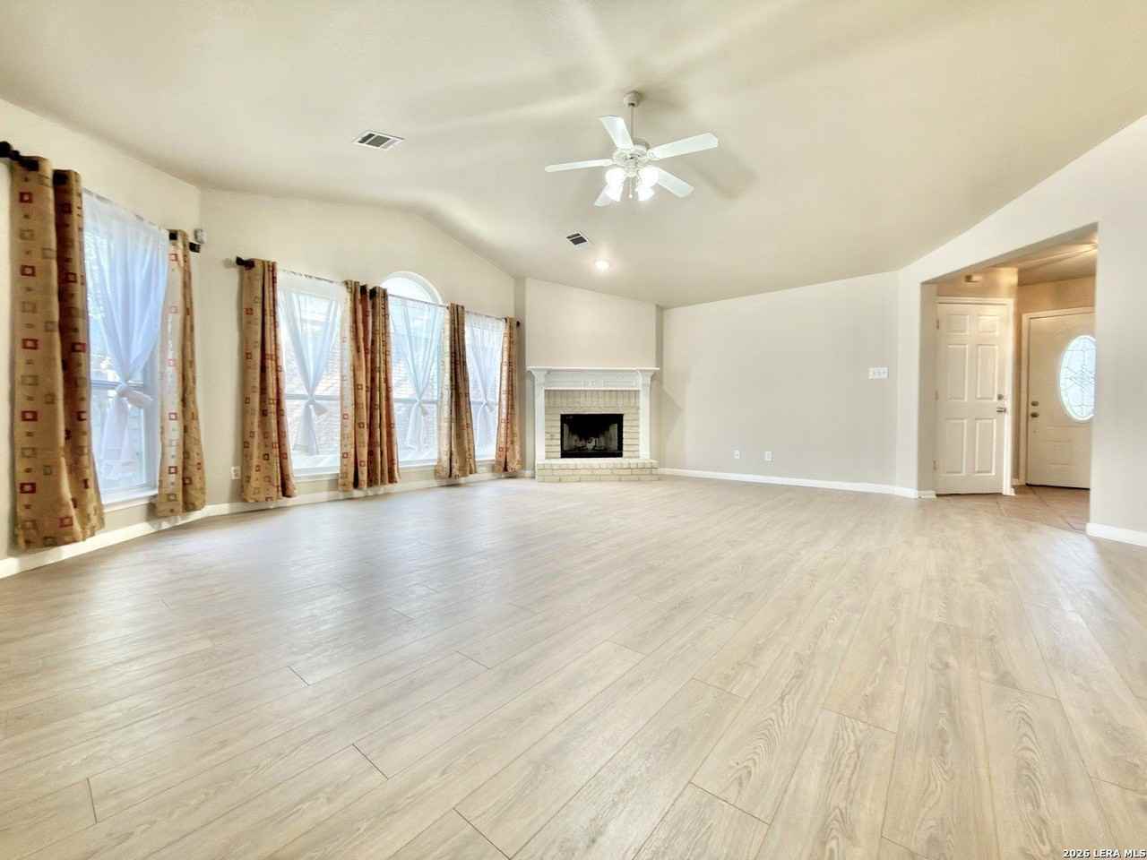 3618 Mill Meadow Dr - Photo 6 of 20