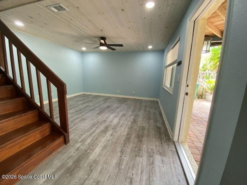 8793 Live Oak Ct - Photo 3 of 38