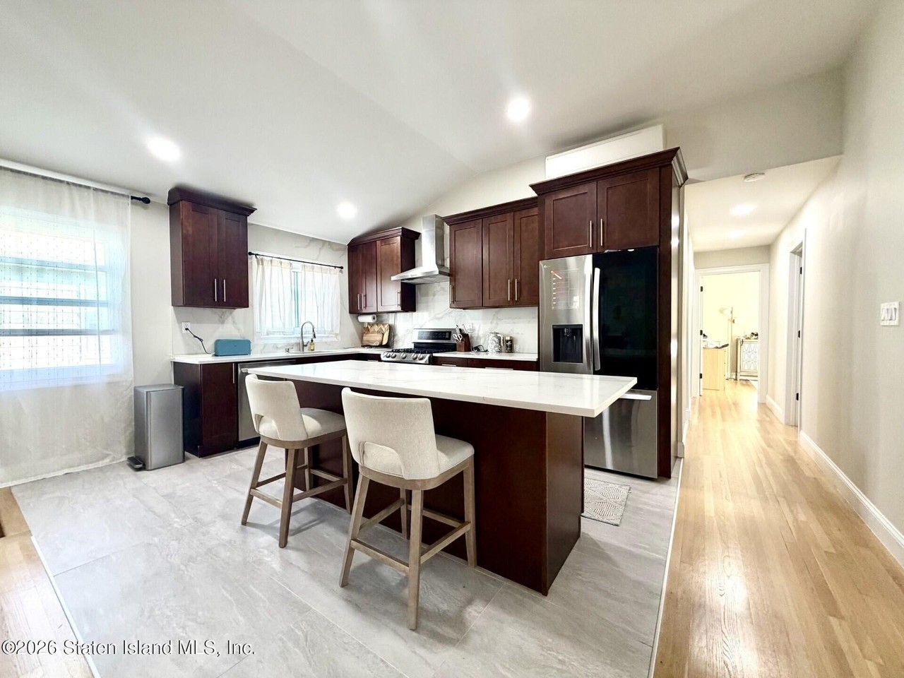 388 Buel Ave - Photo 2 of 11