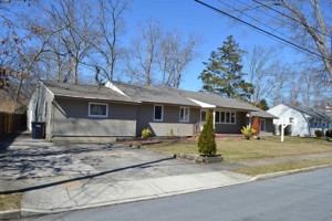 featured image of 609 Seminole Ave