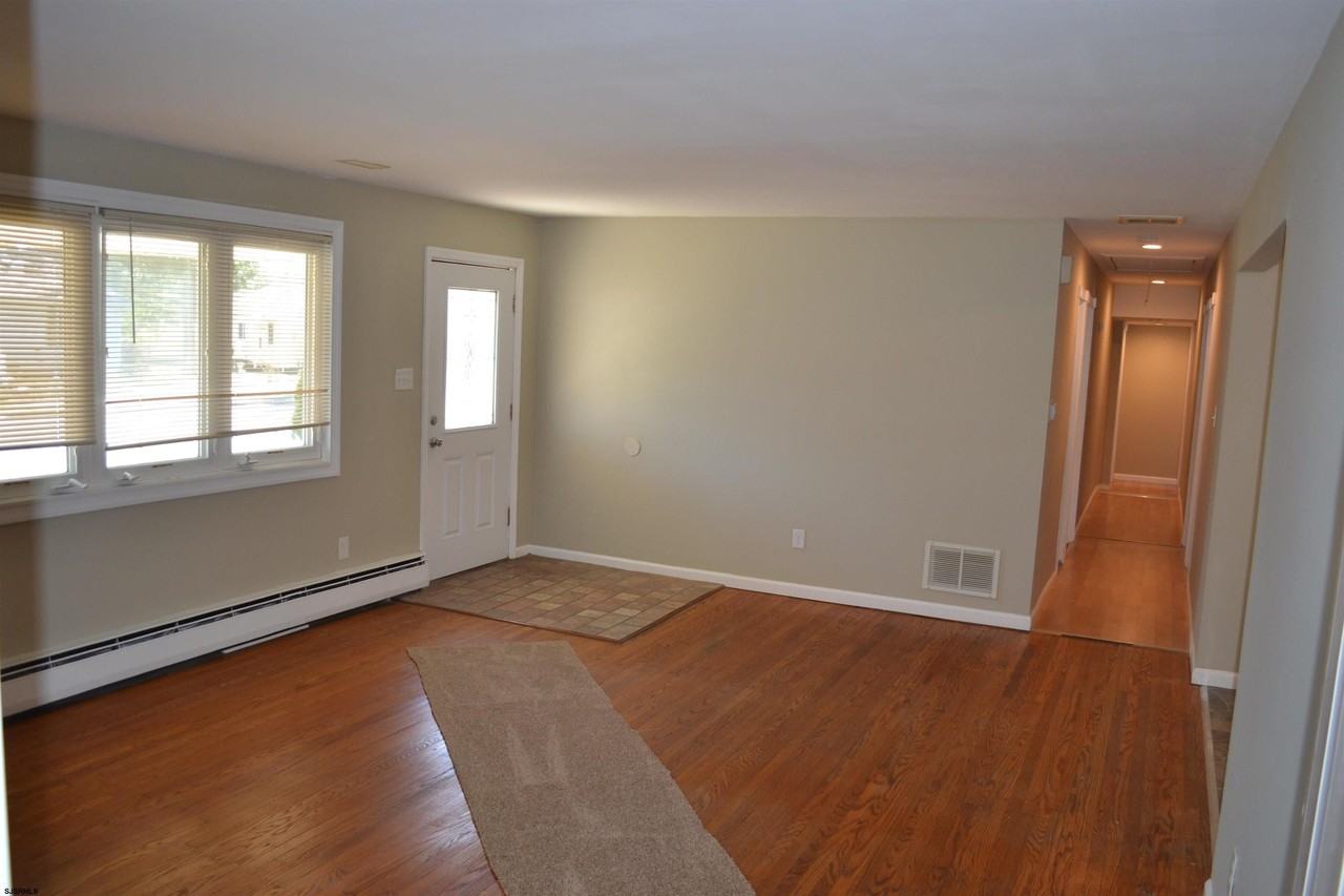 609 Seminole Ave - Photo 3 of 31