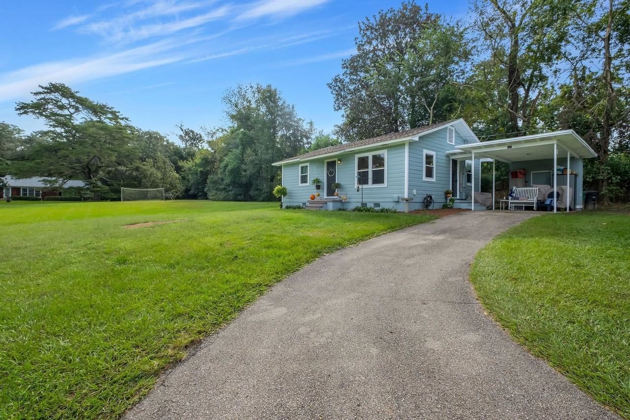 307 Mill Branch Rd - Photo 2 of 19