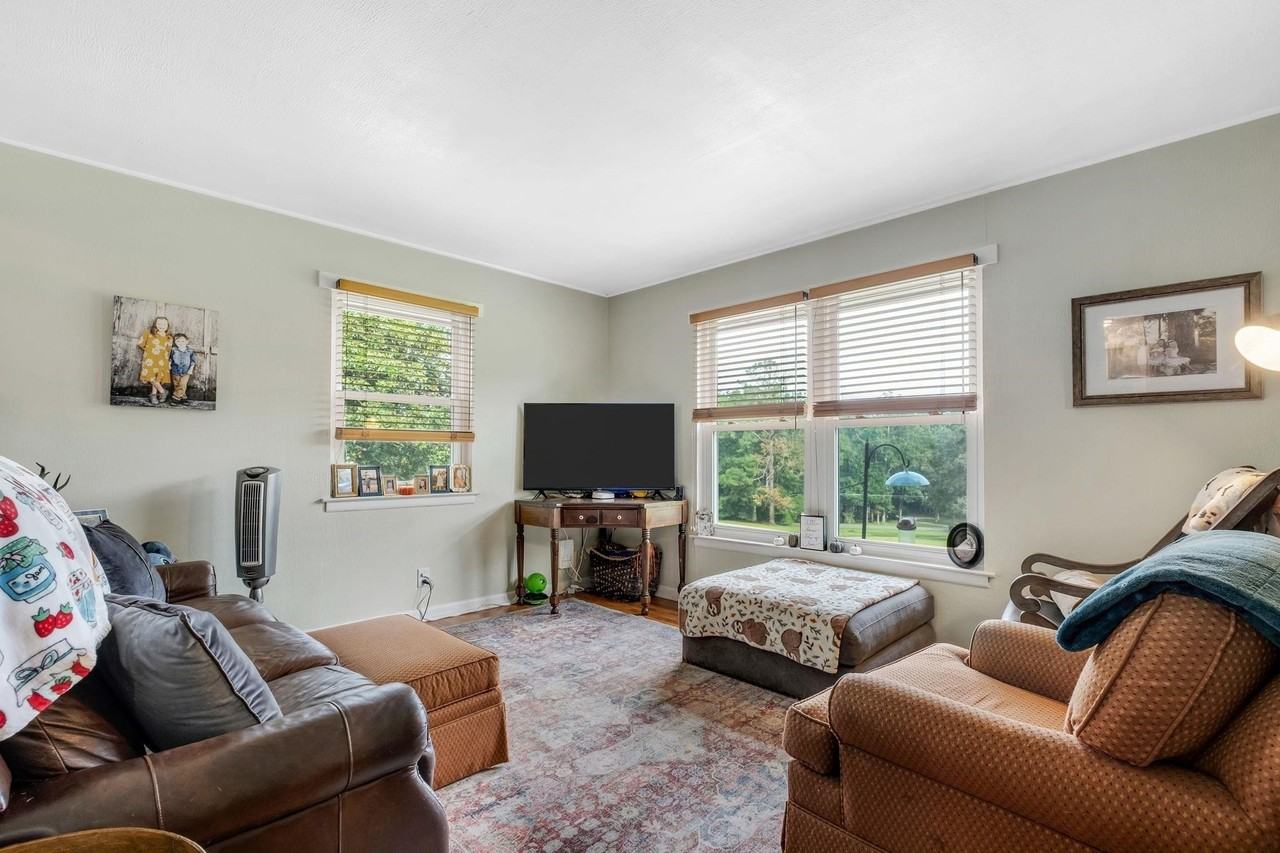 307 Mill Branch Rd - Photo 4 of 19
