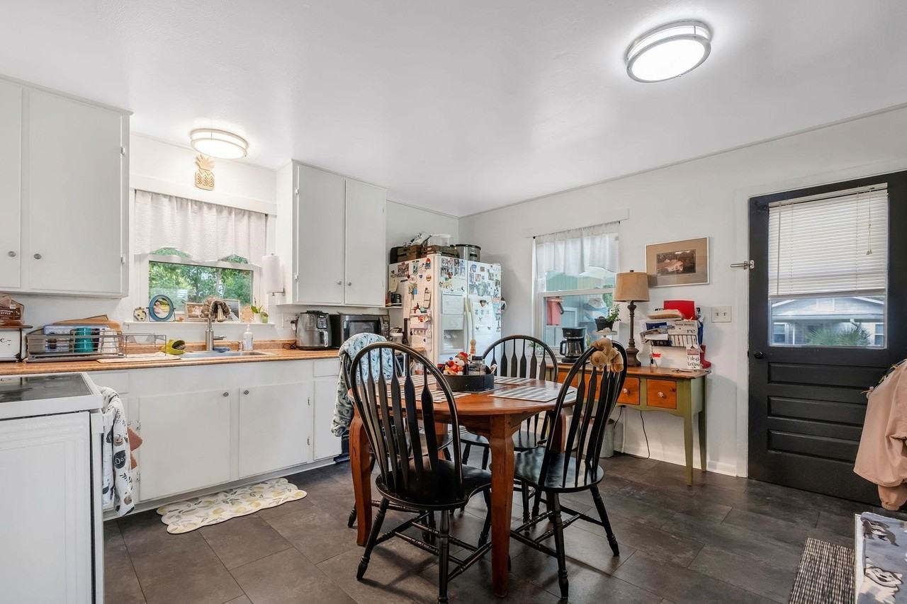 307 Mill Branch Rd - Photo 7 of 19