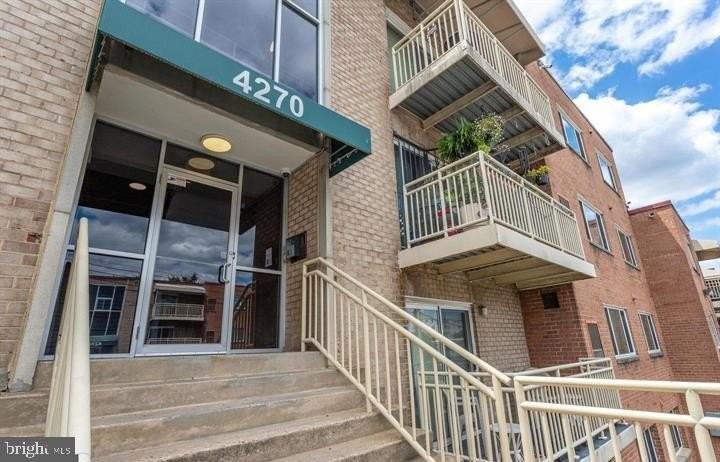 4270 E Capitol St Ne #304