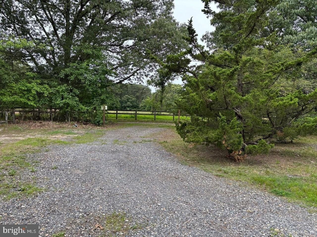 7687 Sandy Farm Rd - Photo 2 of 16