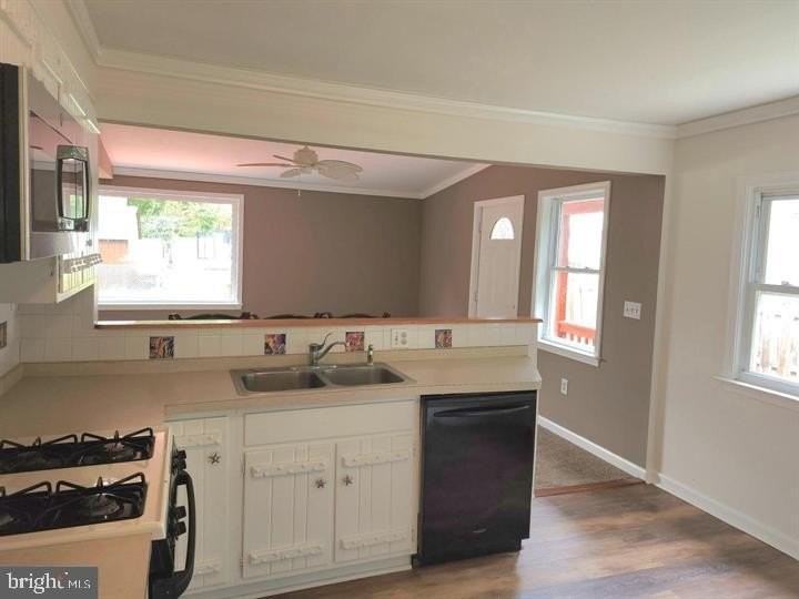 1426 Pine Whiff Ave - Photo 7 of 24