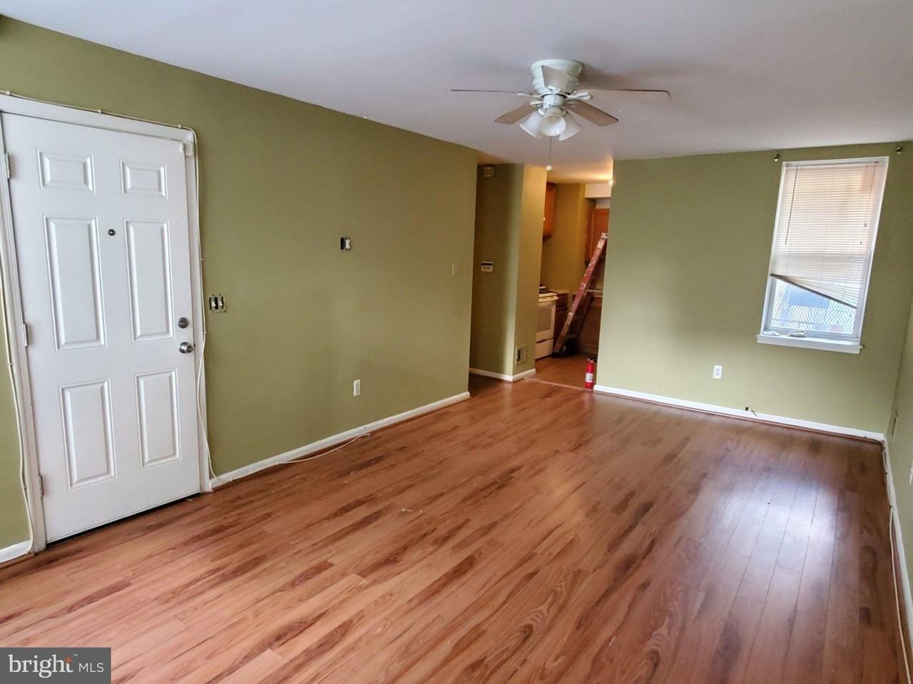 1131 N Gilmor St #1 - Photo 6 of 25