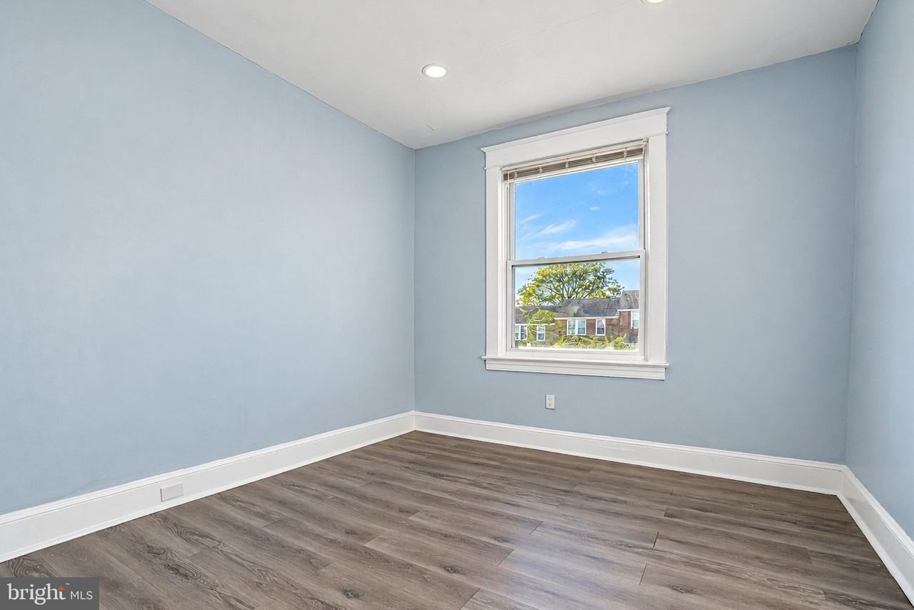 2456 Keyworth Ave #2 - Photo 6 of 20