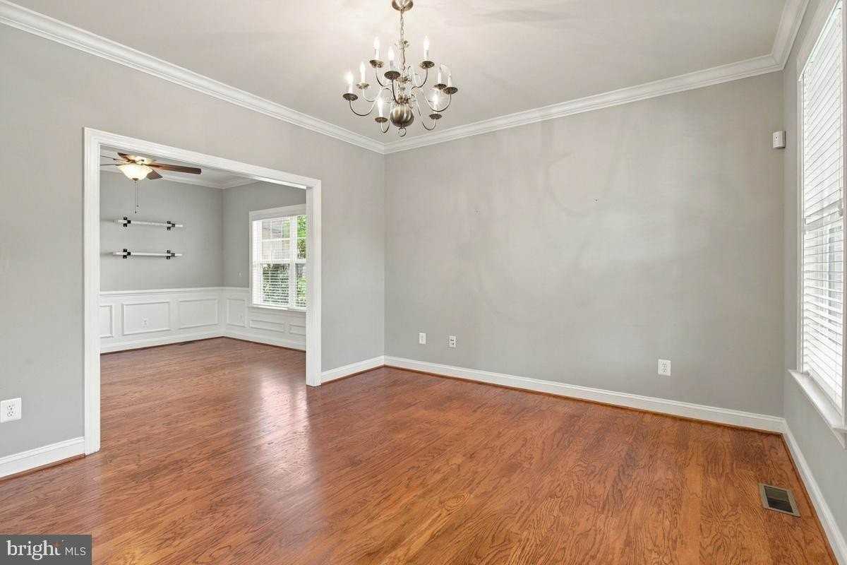 3671 Middle Ground Ct - Photo 6 of 50