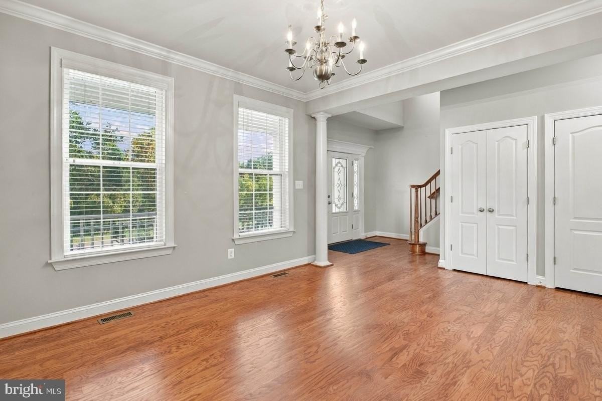 3671 Middle Ground Ct - Photo 7 of 50