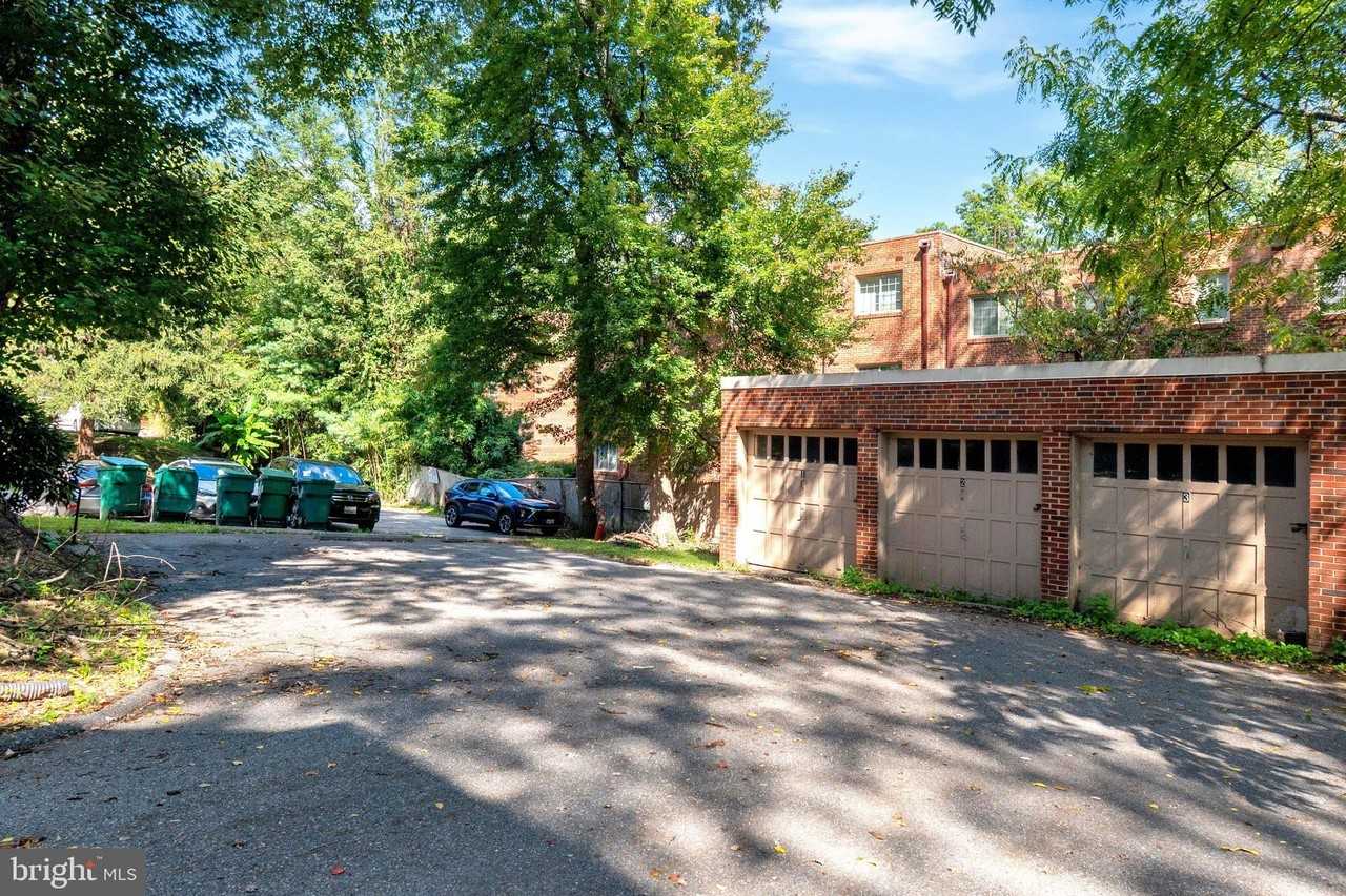8501 Flower Ave #3 - Photo 4 of 14