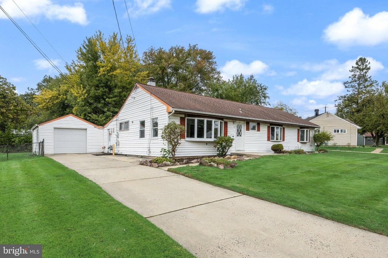 91 Baker Blvd - Photo 4 of 29