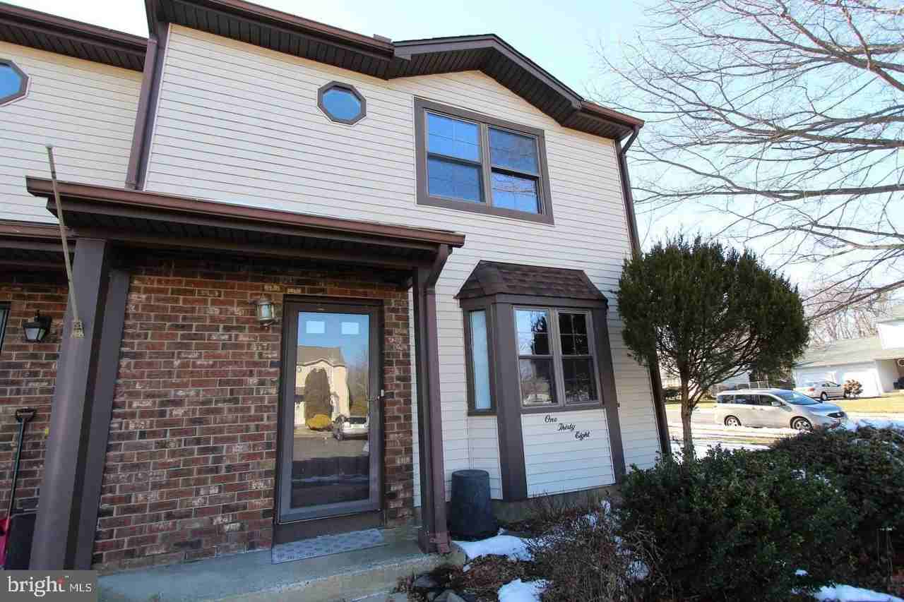 138 Leah Ct - Photo 5 of 38