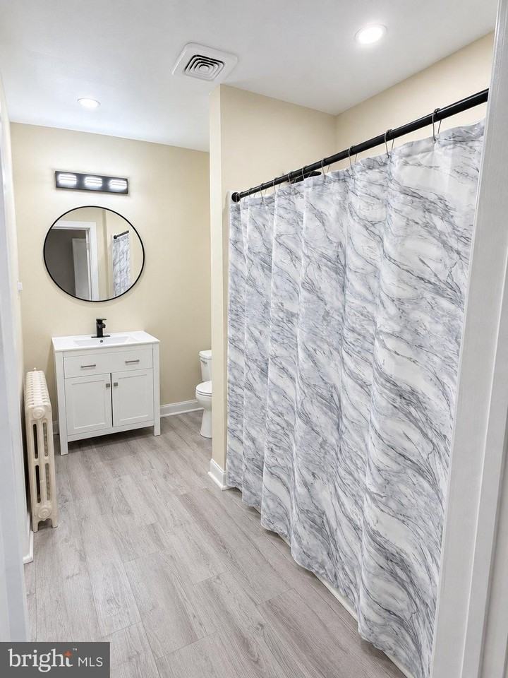 542 S 9th St - Photo 7 of 10