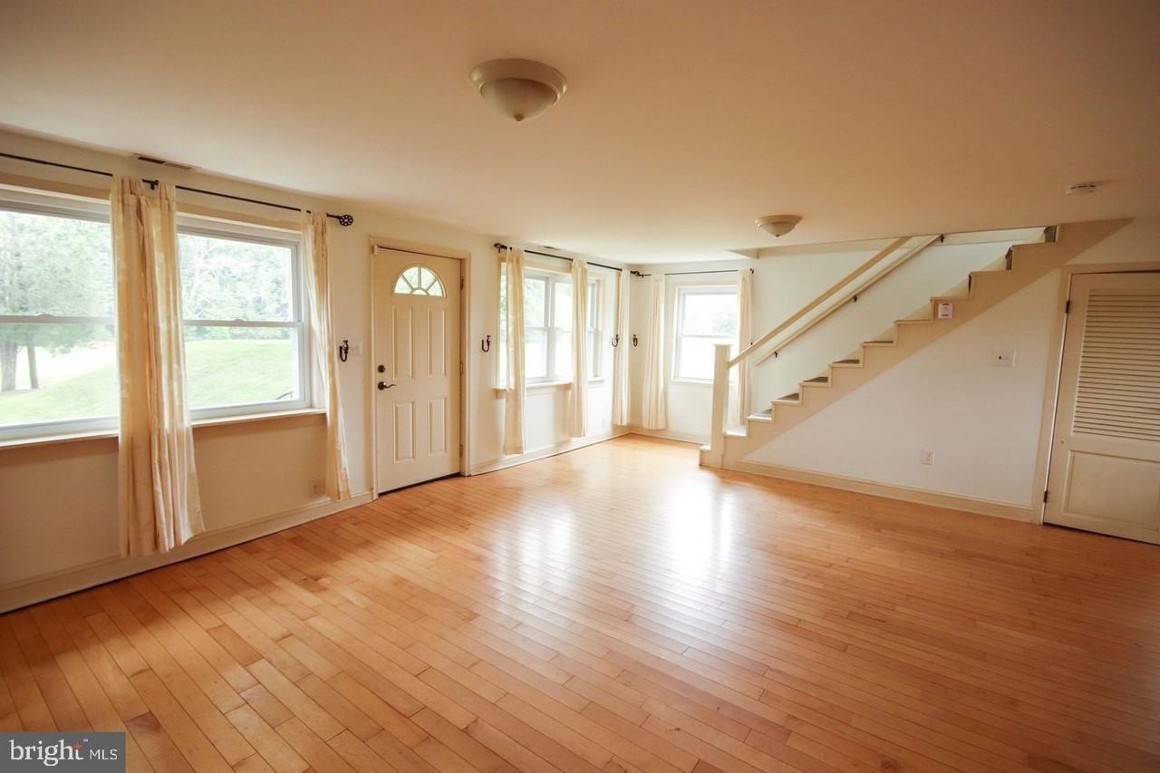 892 Deer Run Rd - Photo 5 of 28