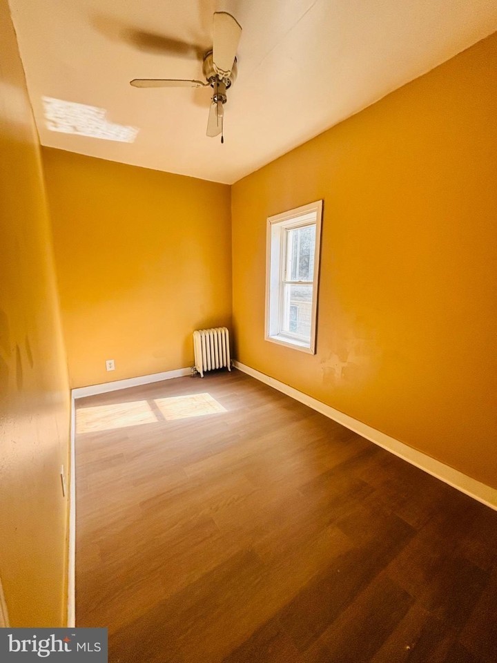 2911 N 9th St - Photo 5 of 13