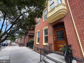 458 W Market St - Photo 1 of 1