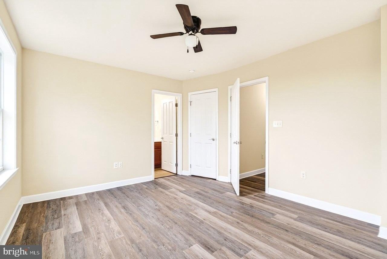 520 Hotchkiss Dr - Photo 5 of 25