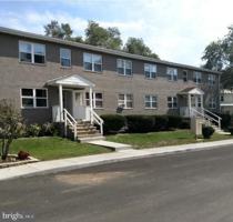 featured image of 1700 Roberts St #6