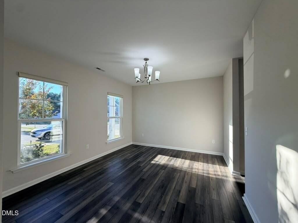 4005 Table Rock Dr - Photo 5 of 34