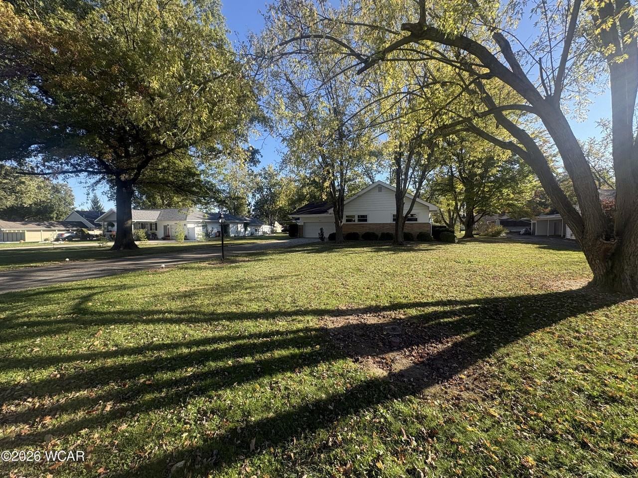 2611 Wendell Ave - Photo 2 of 20