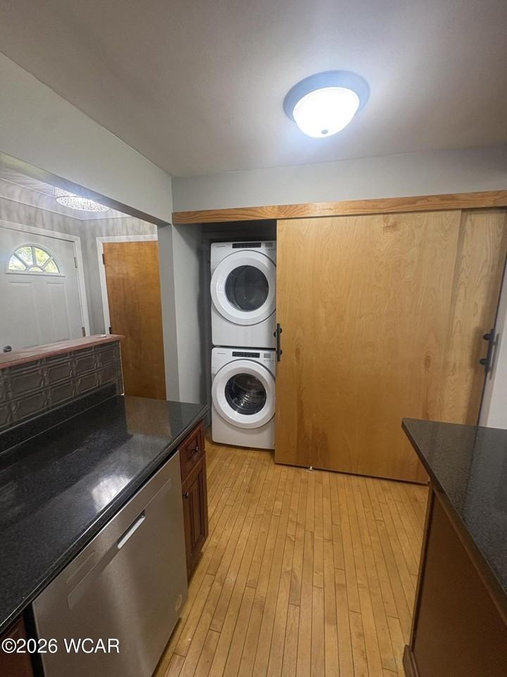 2611 Wendell Ave - Photo 7 of 20