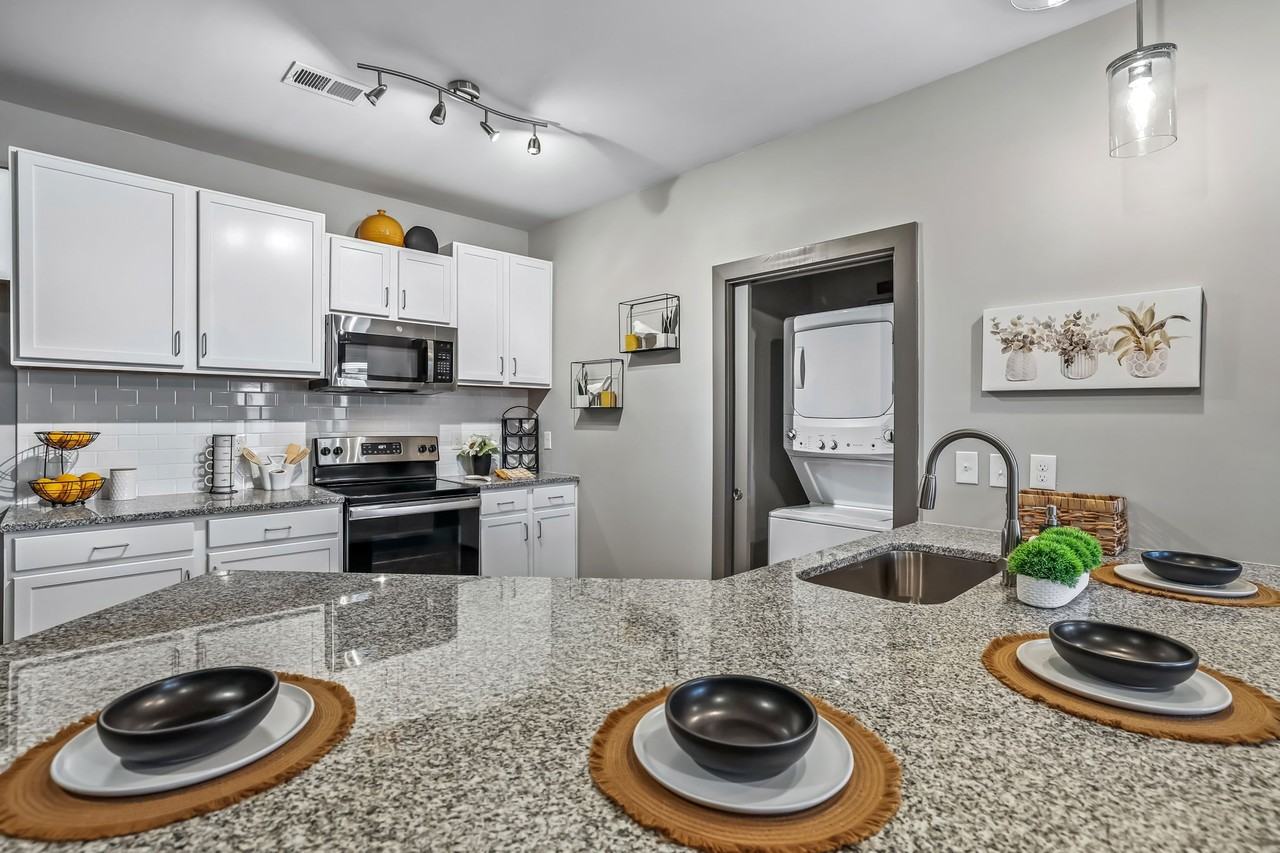 Lofts at Gateway Commons - Photo 6 of 88