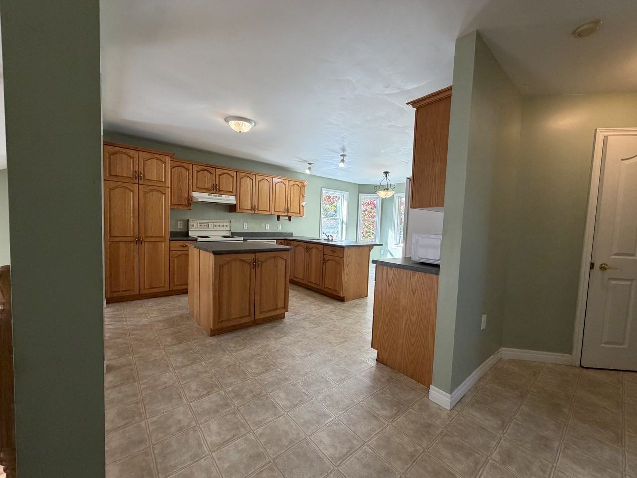 10 White Dove Court - Photo 6 of 23