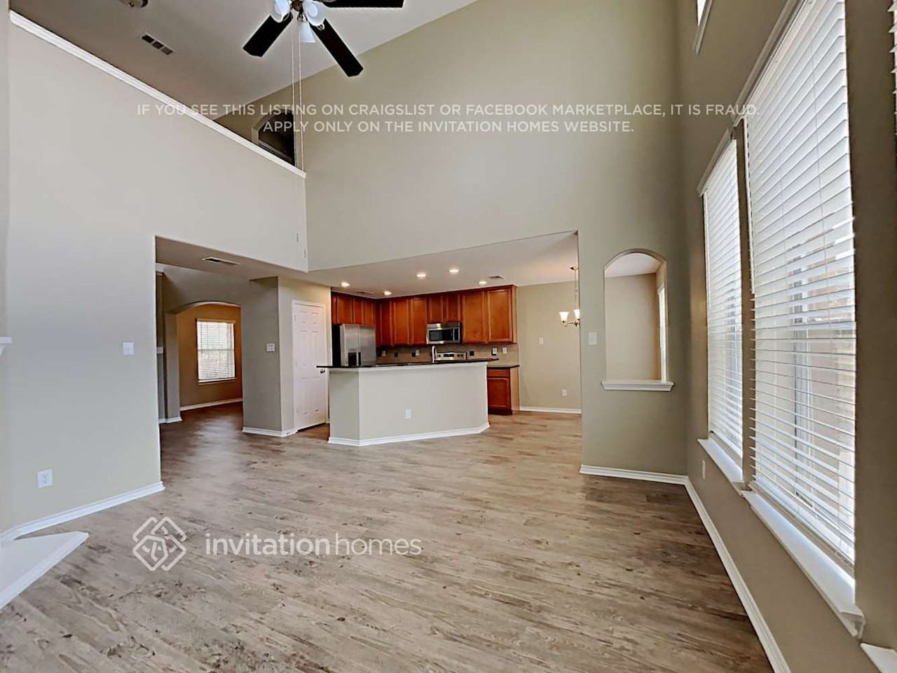 2068 Meadow Park Dr - Photo 5 of 20