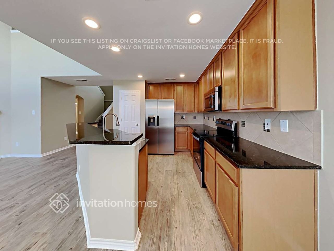 2068 Meadow Park Dr - Photo 6 of 20