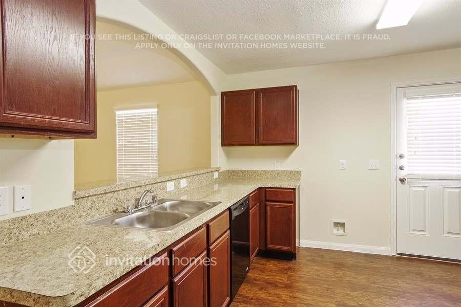 6110 El Oro Dr - Photo 5 of 20