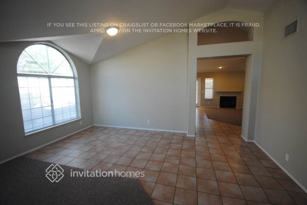 6431 E Presidio St - Photo 2 of 20