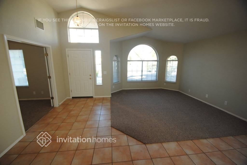 6431 E Presidio St - Photo 4 of 20
