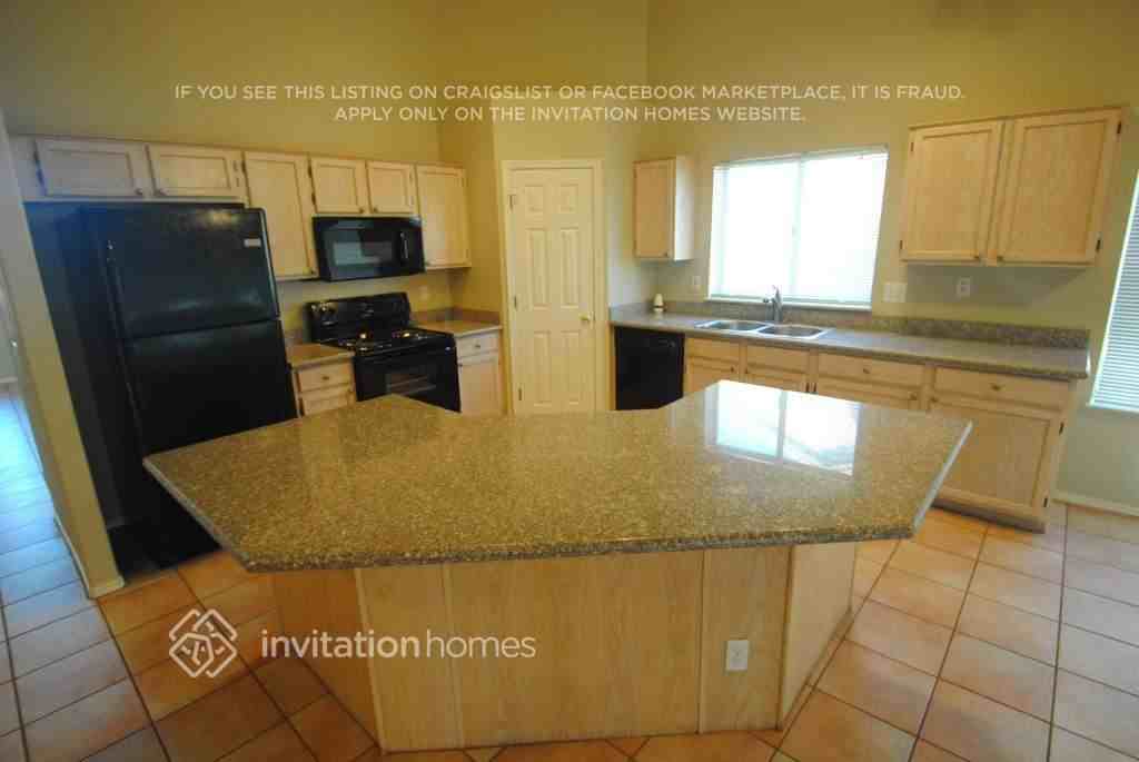 6431 E Presidio St - Photo 5 of 20