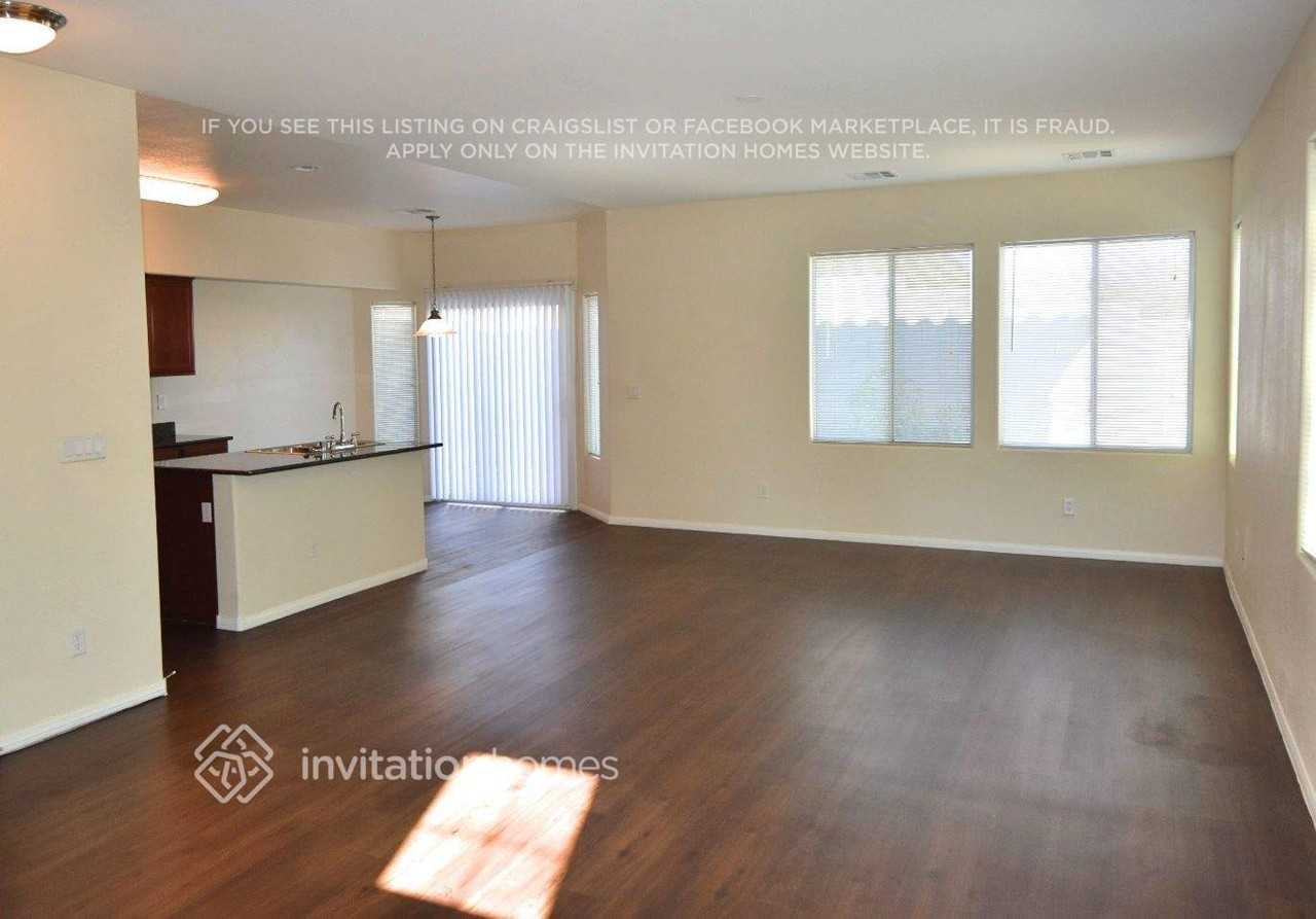9536 Gibbon Ave - Photo 3 of 23
