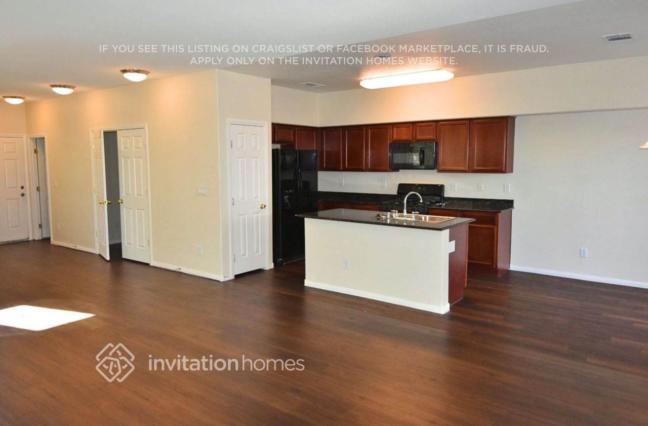 9536 Gibbon Ave - Photo 4 of 23