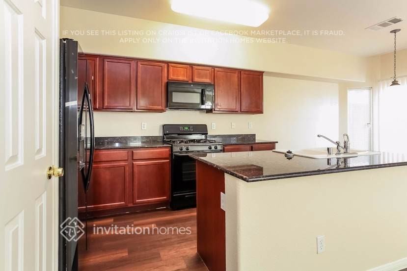 9536 Gibbon Ave - Photo 7 of 23