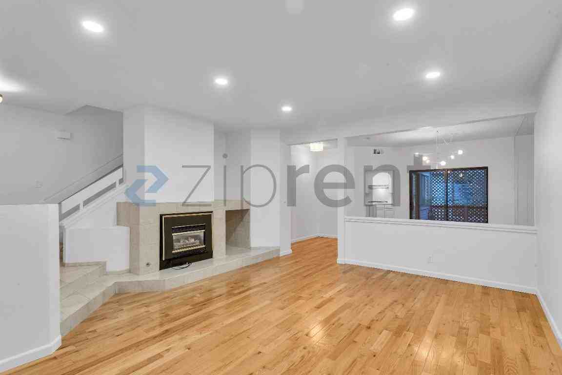 1623 Geary Rd - Photo 7 of 50