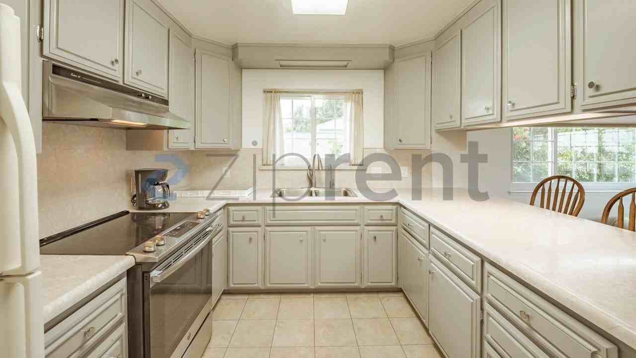 1391 Lydia Ln #1 - Photo 6 of 20