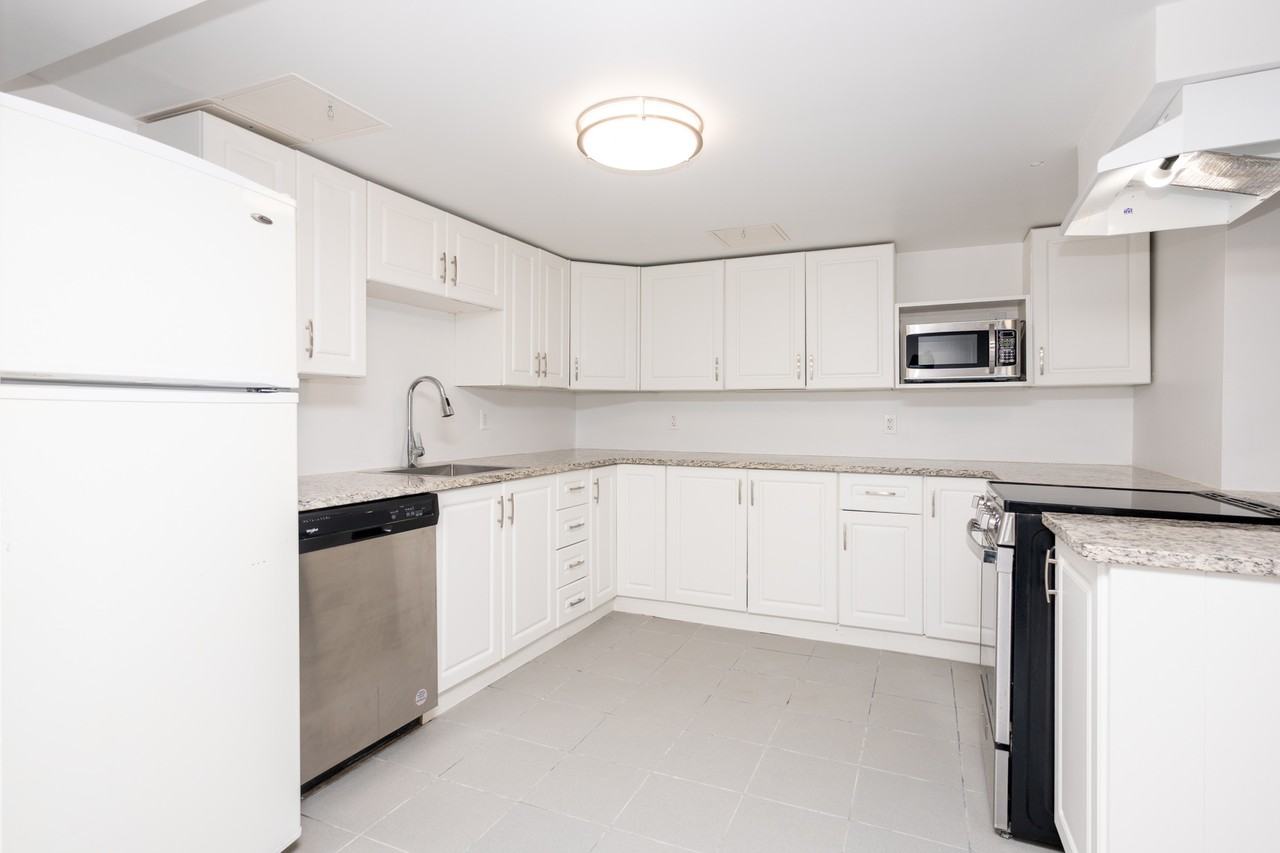 739 Wolseley Avenue - Photo 2 of 25