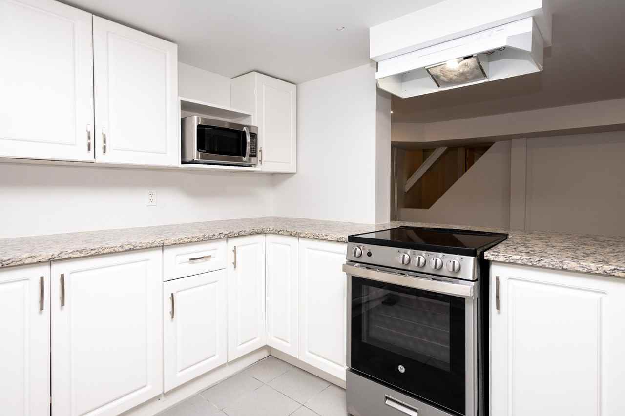 739 Wolseley Avenue - Photo 5 of 25