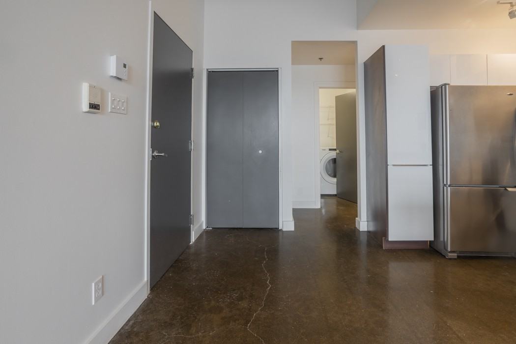 5638 Avenue du Parc - Montréal - Photo 3 of 9