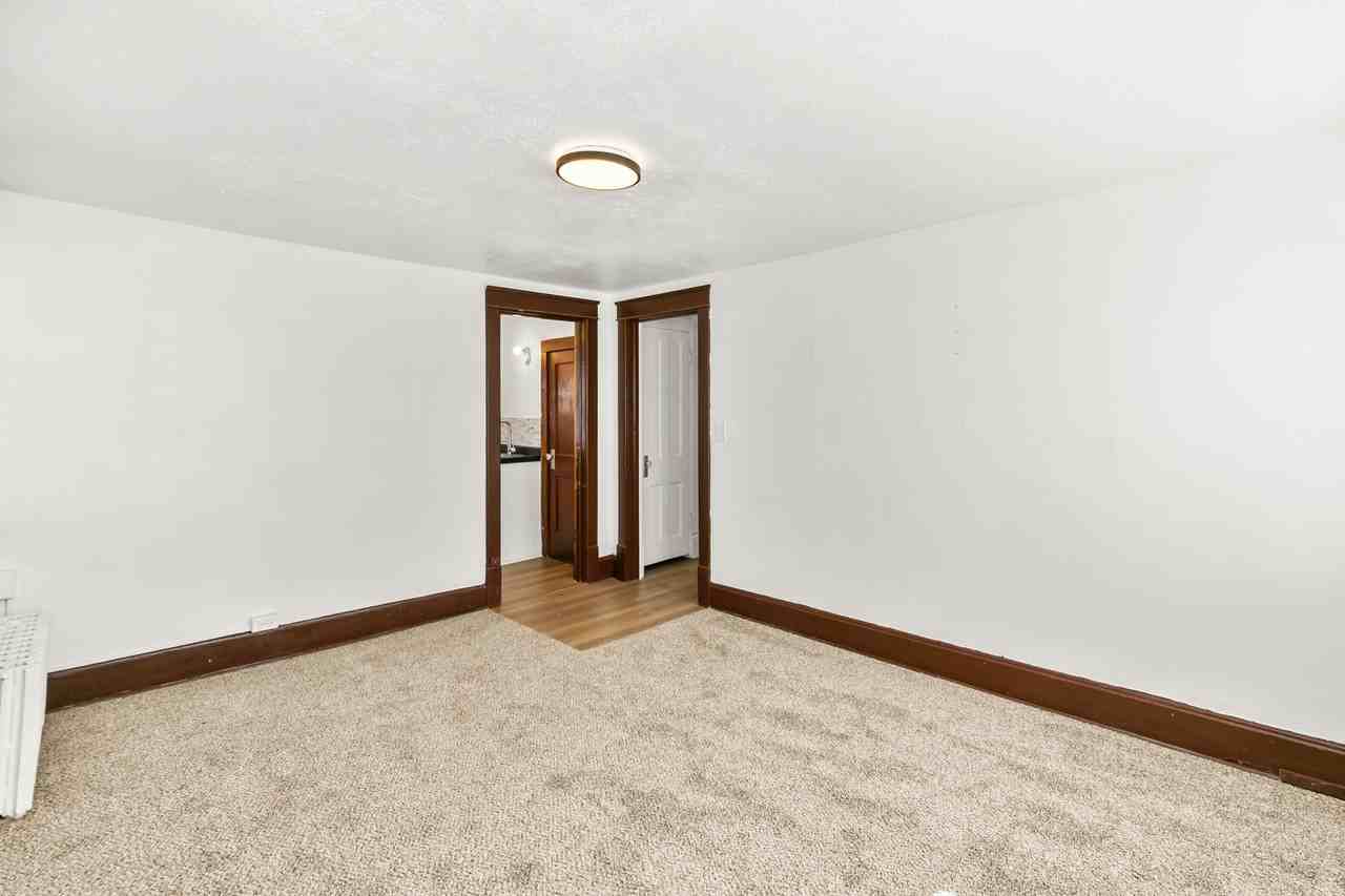 132 N 38th Ave - Photo 7 of 17
