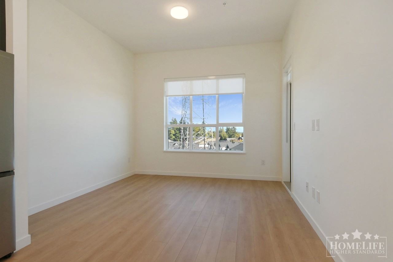 15780 Fraser Highway - Photo 2 of 30