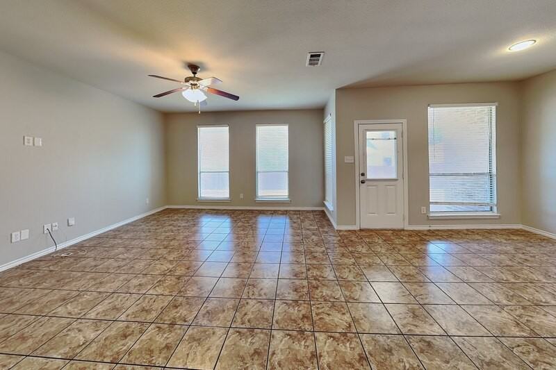 7601 Yearling Way - Photo 2 of 23