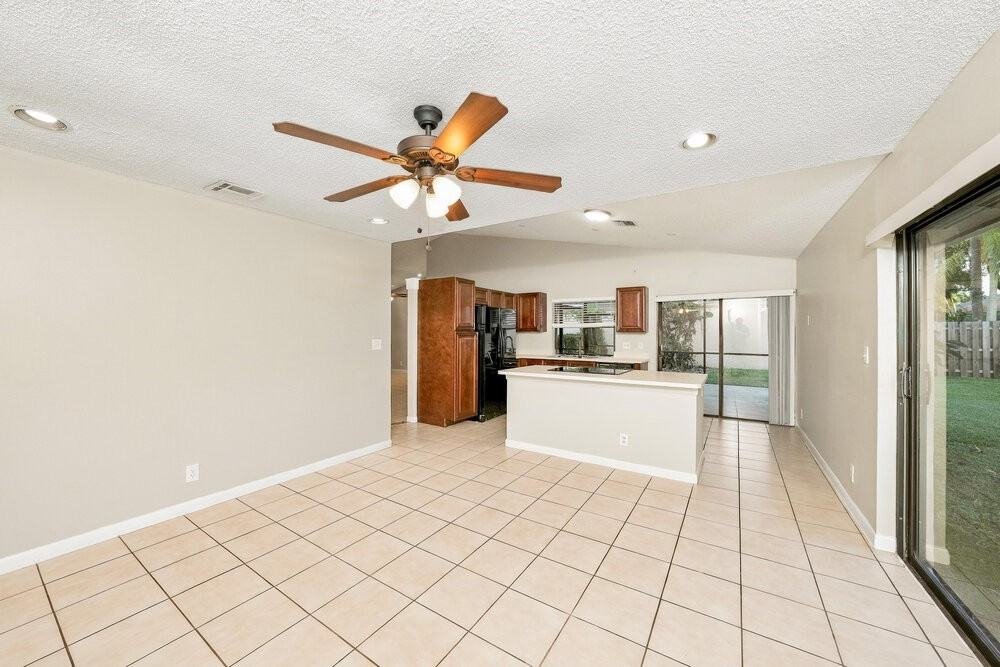 11492 Clear Creek Pl - Photo 7 of 16